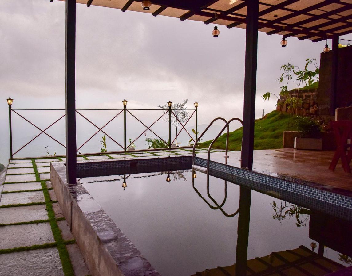 Mount Stratus Resort Vayalada Balussery Exterior foto