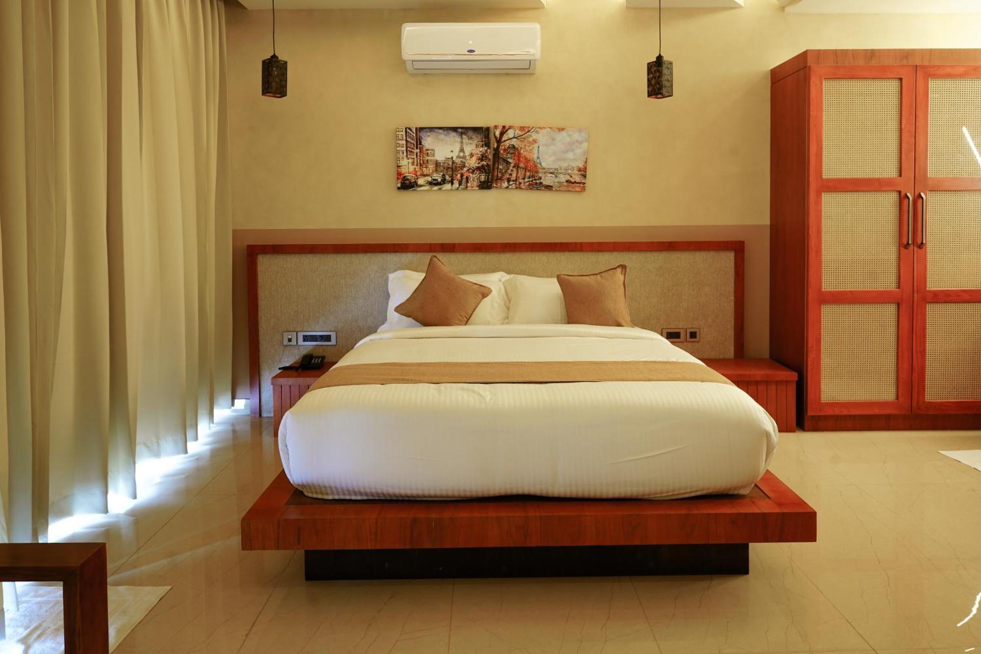 Mount Stratus Resort Vayalada Balussery Exterior foto
