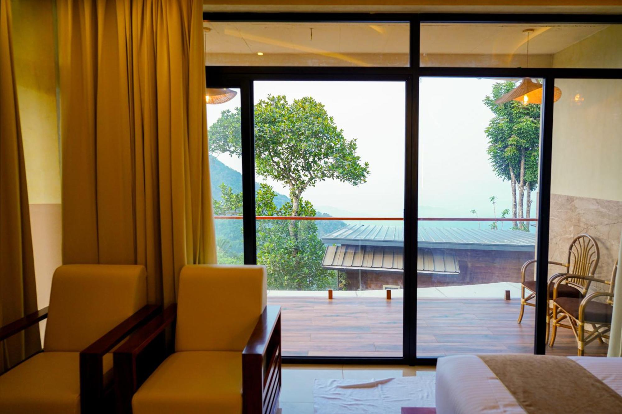 Mount Stratus Resort Vayalada Balussery Exterior foto